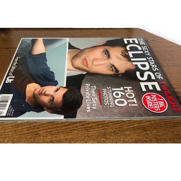 Vintage The Sexy Stars Of Twilight Eclipse Collector's Edition US Magazine - Picture 9 of 9